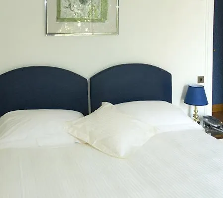 V House * 로마